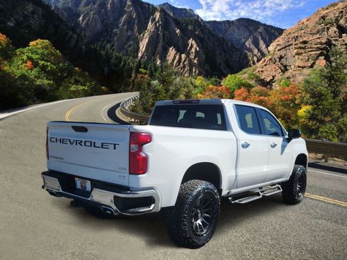 Used 2021 Chevrolet Silverado 1500 LTZ image 3