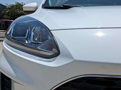 Used 2021 Ford Escape SE w/ Convenience Package FWD image 10