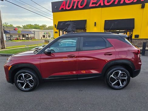 Used 2023 Chevrolet TrailBlazer RS w/ Convenience Package AWD/4WD image 17