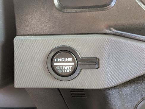 Used 2023 Ford Bronco Black Diamond AWD/4WD image 28