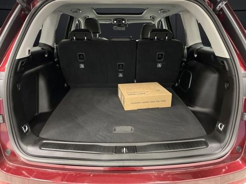 Used 2023 Jeep Grand Cherokee 4WD 4xe image 16