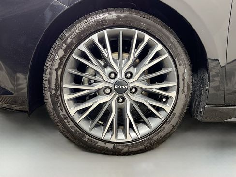 Used 2022 Kia Forte GT-Line w/ GT-Line Technology Package image 14