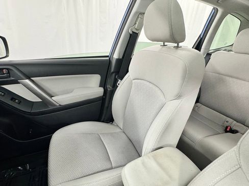 Used 2015 Subaru Forester 2.5i Premium w/ Popular Package #2 AWD/4WD image 14