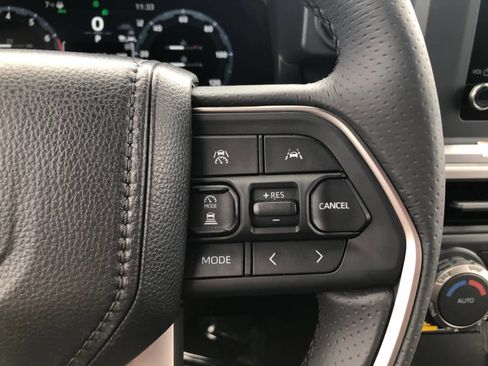 New 2026 Toyota 4Runner TRD Off-Road image 8