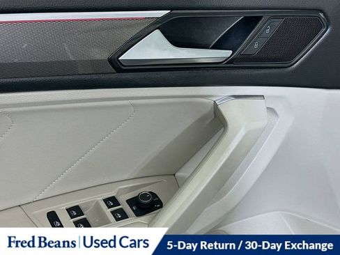 Used 2023 Volkswagen Tiguan SE R-Line image 18