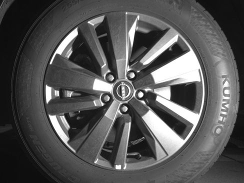 Used 2025 Nissan Pathfinder SV image 12