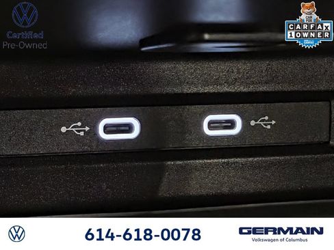 Certified 2024 Volkswagen Tiguan SE w/ Panoramic Sunroof Package AWD/4WD image 30