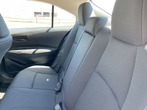 Certified 2025 Toyota Corolla LE FWD image 9