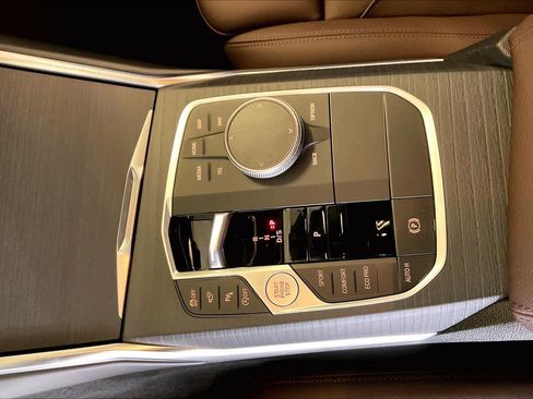 New 2026 BMW 330i xDrive Sedan w/ Premium Package image 7