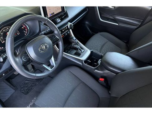 Used 2024 Toyota RAV4 XLE w/ Weather Package AWD/4WD image 10