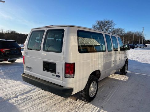 Used 2013 Ford E-350 and Econoline 350 XL image 4