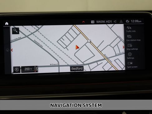 Used 2022 BMW 750i xDrive w/ Executive Package AWD/4WD image 3