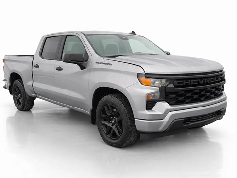 Used 2023 Chevrolet Silverado 1500 Custom w/ LPO, Dark Essentials Package image 2