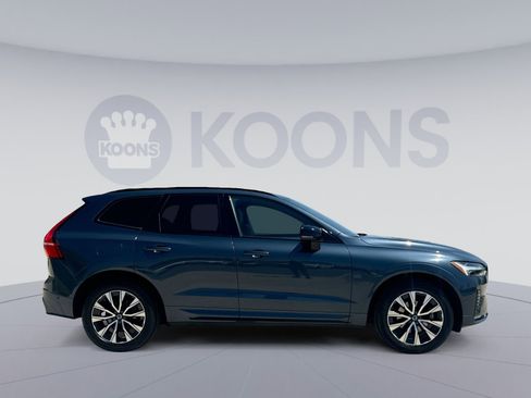 Certified 2023 Volvo XC60 B5 Plus AWD/4WD image 8