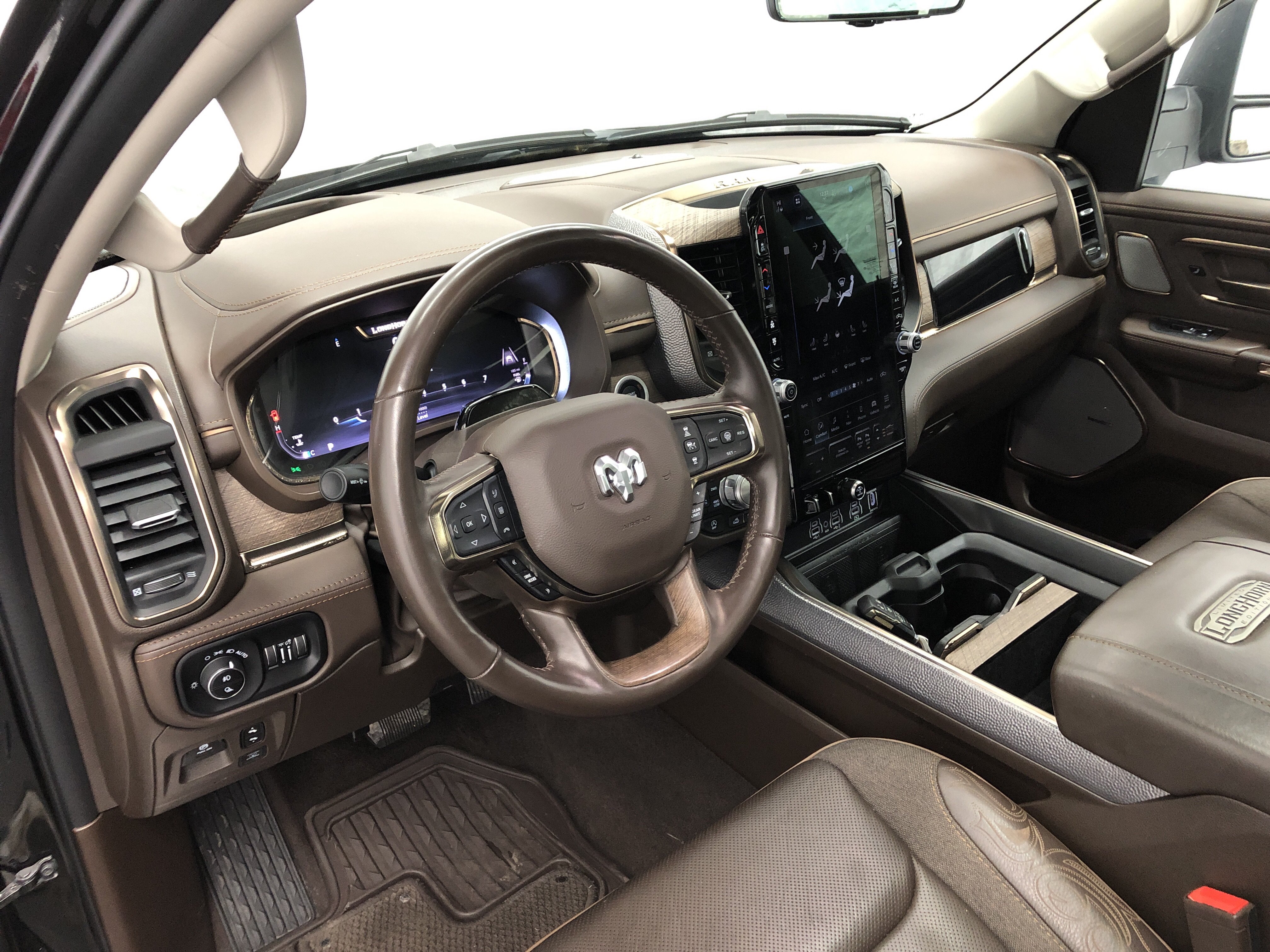 Certified 2025 RAM 1500 Limited AWD/4WD image 19