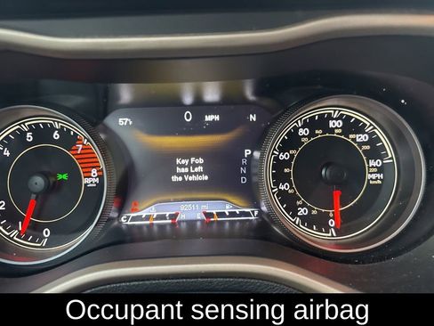 Used 2018 Jeep Cherokee Limited image 15