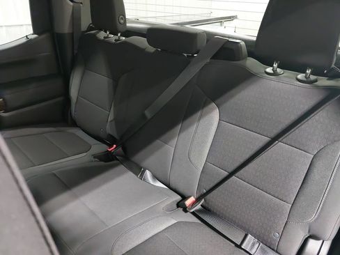 Used 2022 GMC Sierra 1500 SLE image 14