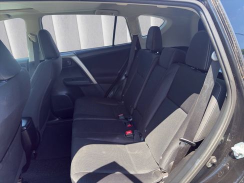 Used 2013 Toyota RAV4 XLE AWD/4WD image 21