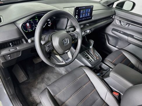 Certified 2025 Honda CR-V Sport-L image 8