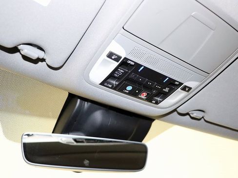 Used 2017 Acura MDX SH-AWD w/ Advance Package image 24