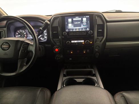 Used 2021 Nissan Titan PRO-4X w/ Pro-4x Convenience Package AWD/4WD image 18