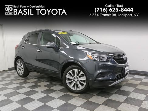 Used 2018 Buick Encore Preferred FWD image 1