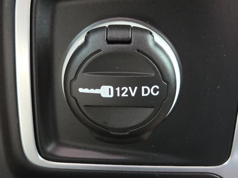 Used 2020 Jeep Wrangler Sport AWD/4WD image 5