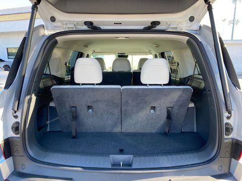 Used 2025 Hyundai Santa Fe SEL image 32