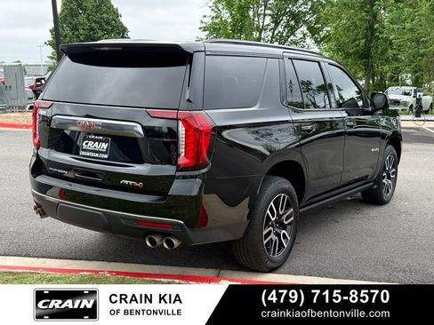 Used 2022 GMC Yukon AT4 w/ Technology Package AWD/4WD image 9