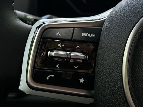 New 2026 Kia Carnival SX Prestige FWD image 29