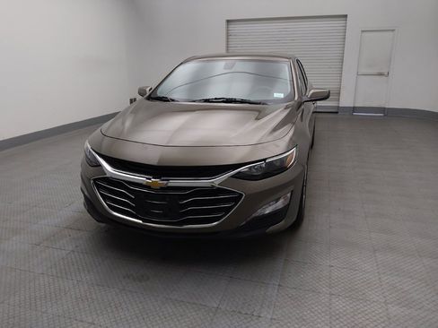 Used 2020 Chevrolet Malibu LT FWD image 15