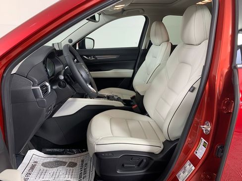New 2025 MAZDA CX-5 AWD 2.5 S w/ Premium Plus Pkg image 13