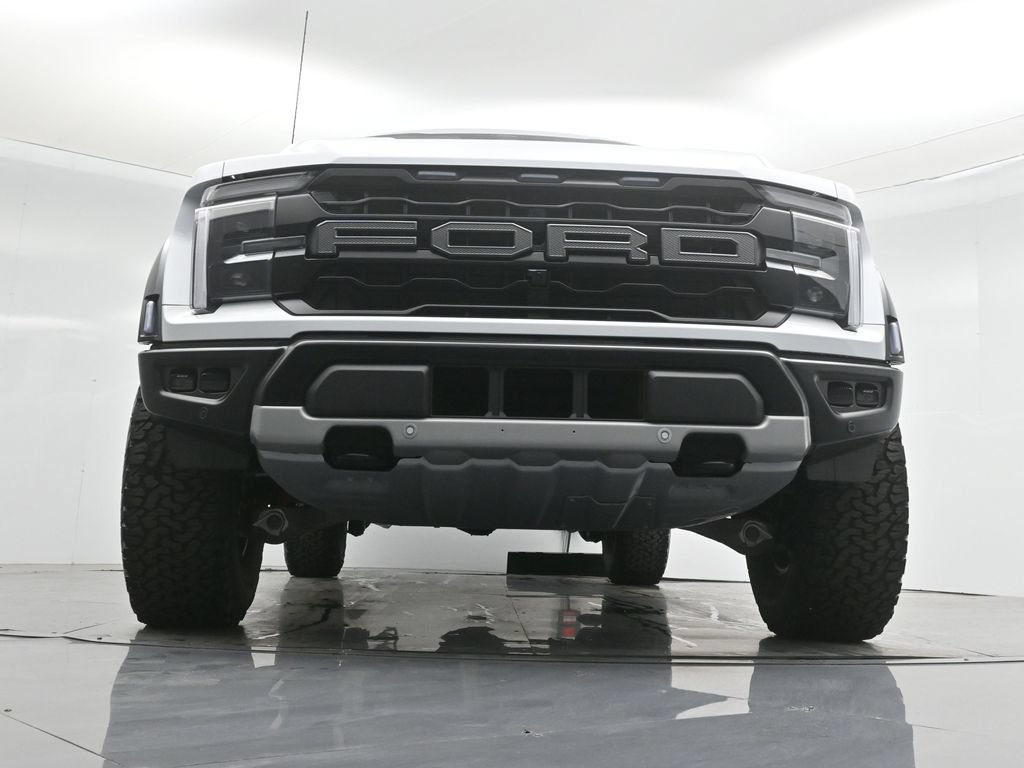 Used 2025 Ford F150 Raptor AWD/4WD image 48
