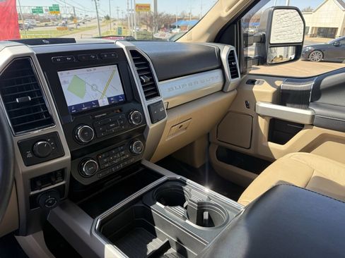 Used 2020 Ford F250 Lariat w/ Lariat Ultimate Package image 33