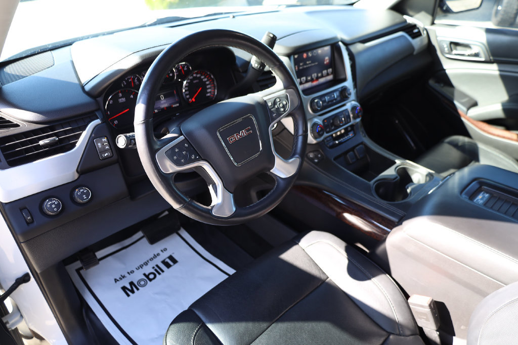 Used 2016 GMC Yukon SLT AWD/4WD image 12