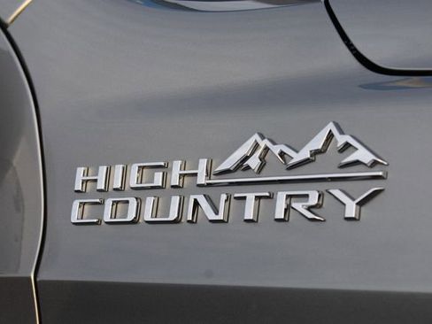 New 2026 Chevrolet Tahoe High Country image 13