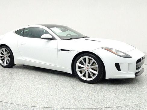 Used 2016 Jaguar F-TYPE S RWD image 3