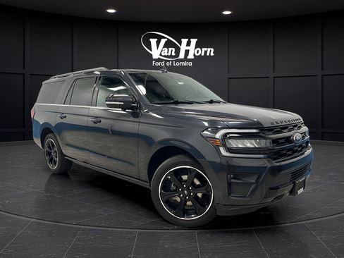 Used 2024 Ford Expedition Max Limited AWD/4WD image 1