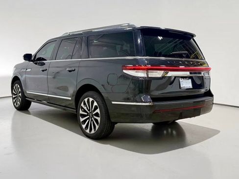 Used 2024 Lincoln Navigator L Reserve AWD/4WD image 16