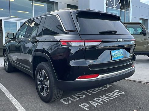 Used 2022 Jeep Grand Cherokee Limited 4xe image 7