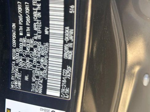 Used 2023 Toyota 4Runner TRD Off-Road Premium image 25