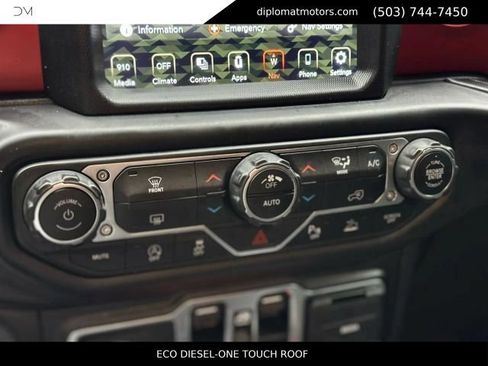 Used 2021 Jeep Wrangler Unlimited Rubicon AWD/4WD image 28