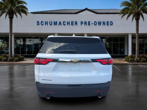Used 2023 Chevrolet Traverse LT FWD image 6