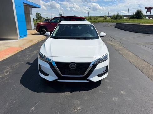 Used 2023 Nissan Sentra SV FWD image 3