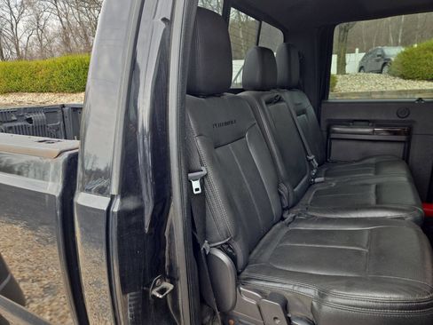 Used 2015 Ford F450 Platinum w/ Platinum Package image 23