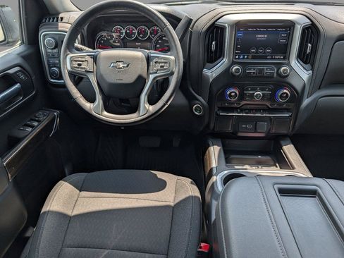 Used 2022 Chevrolet Silverado 1500 LT Trail Boss AWD/4WD image 31