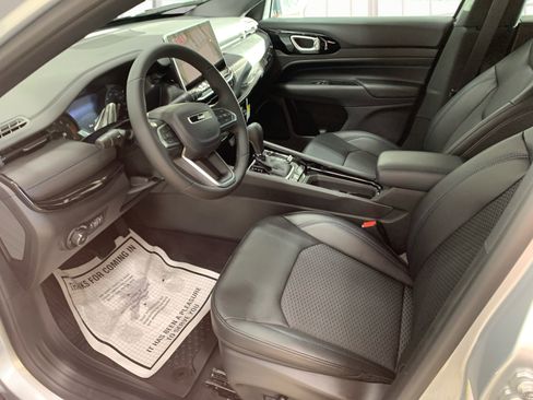 New 2026 Jeep Compass Latitude w/ Quick Order Package 29K AWD/4WD image 9