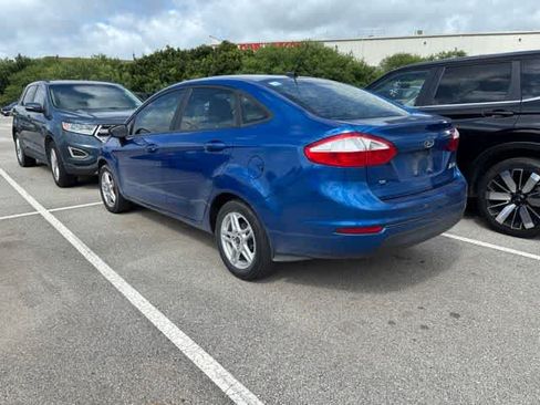 Used 2019 Ford Fiesta SE FWD image 3