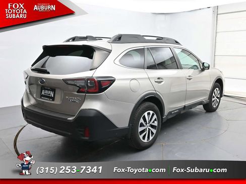 Used 2020 Subaru Outback Premium AWD/4WD image 17