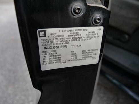 Used 2007 Chevrolet Silverado 3500 LT w/ Heavy-Duty Power Package image 38